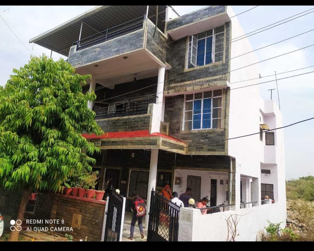 Hotel O Matra Chaya Udaipur Eksteriør bilde
